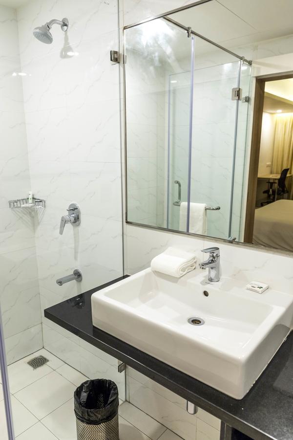 Hotel Citycentral Vijayawāda Zewnętrze zdjęcie