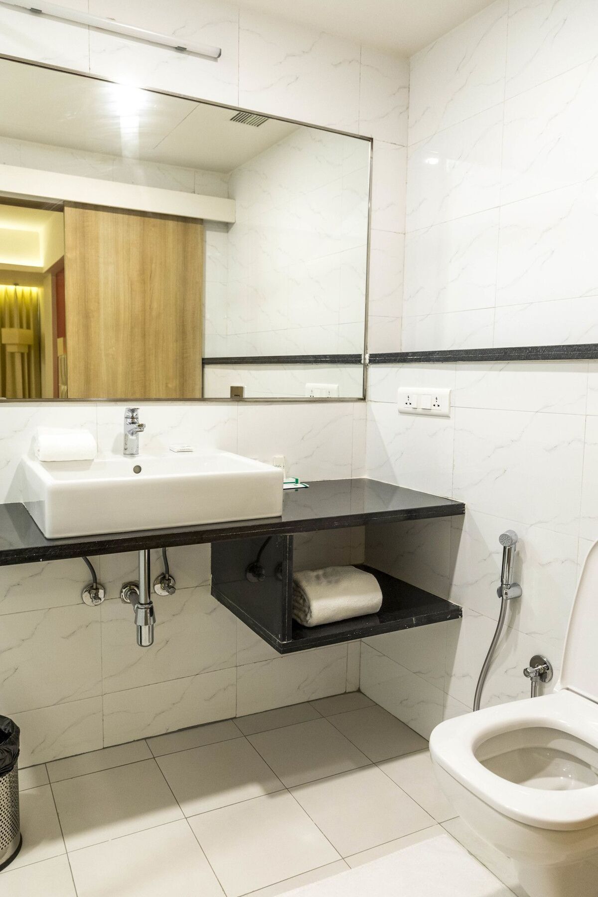 Hotel Citycentral Vijayawāda Zewnętrze zdjęcie